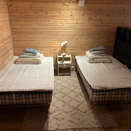 Eikestua Guest house *