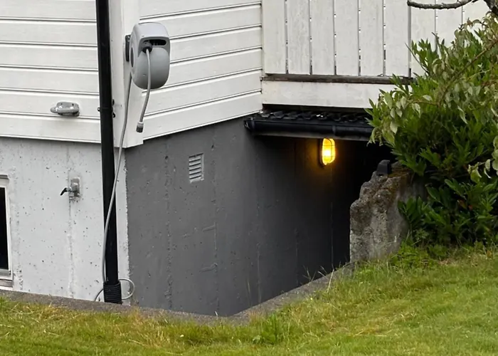 Eikestua 3* Sogndalsstrand